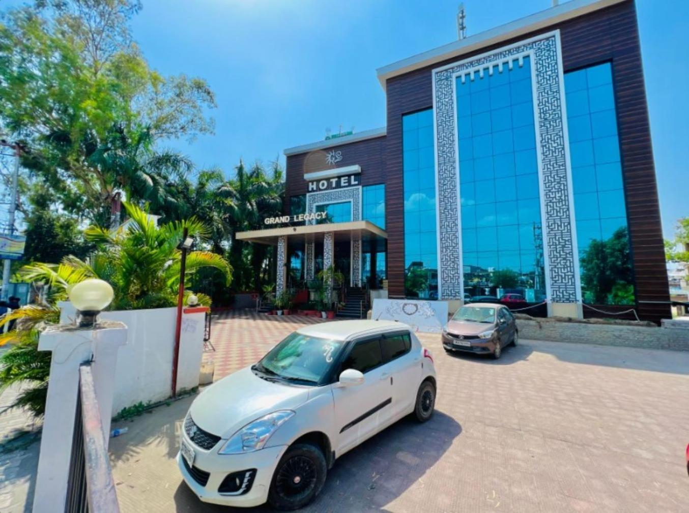 Grand Legacy Beacon, Dehradun Hotel Exterior foto