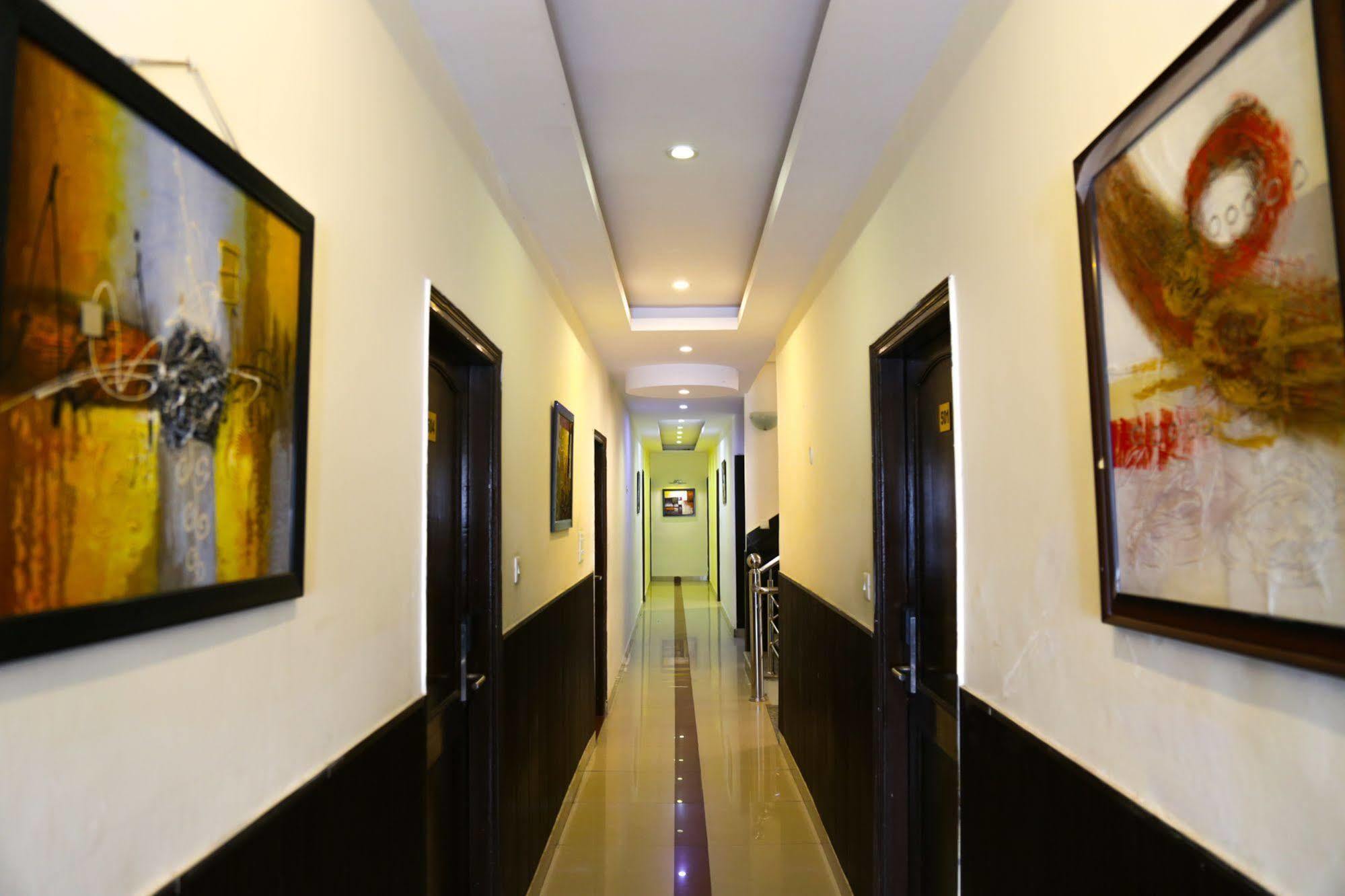 Grand Legacy Beacon, Dehradun Hotel Exterior foto